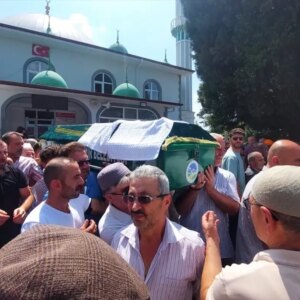 asansor faciasi eski baskan hayatini kaybetti 6XX8qIfp