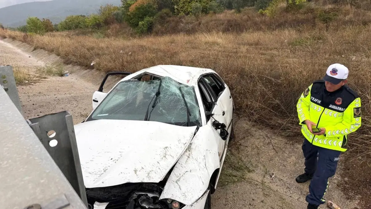 bursada trafik kazasi 4 yarali BvpUBHOI