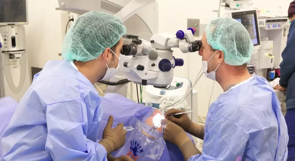 canli cerrahi sempozyumu bes klinik vaka incelendi Y24HRZiZ.jpg