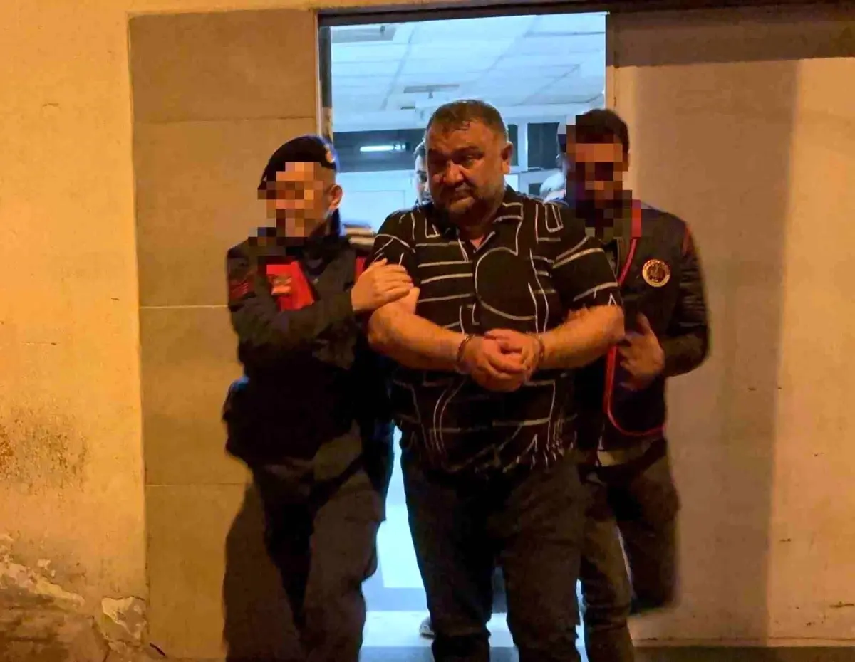 kayseride is adami cinayeti zanli yakalandi SvF6X5UF.jpg