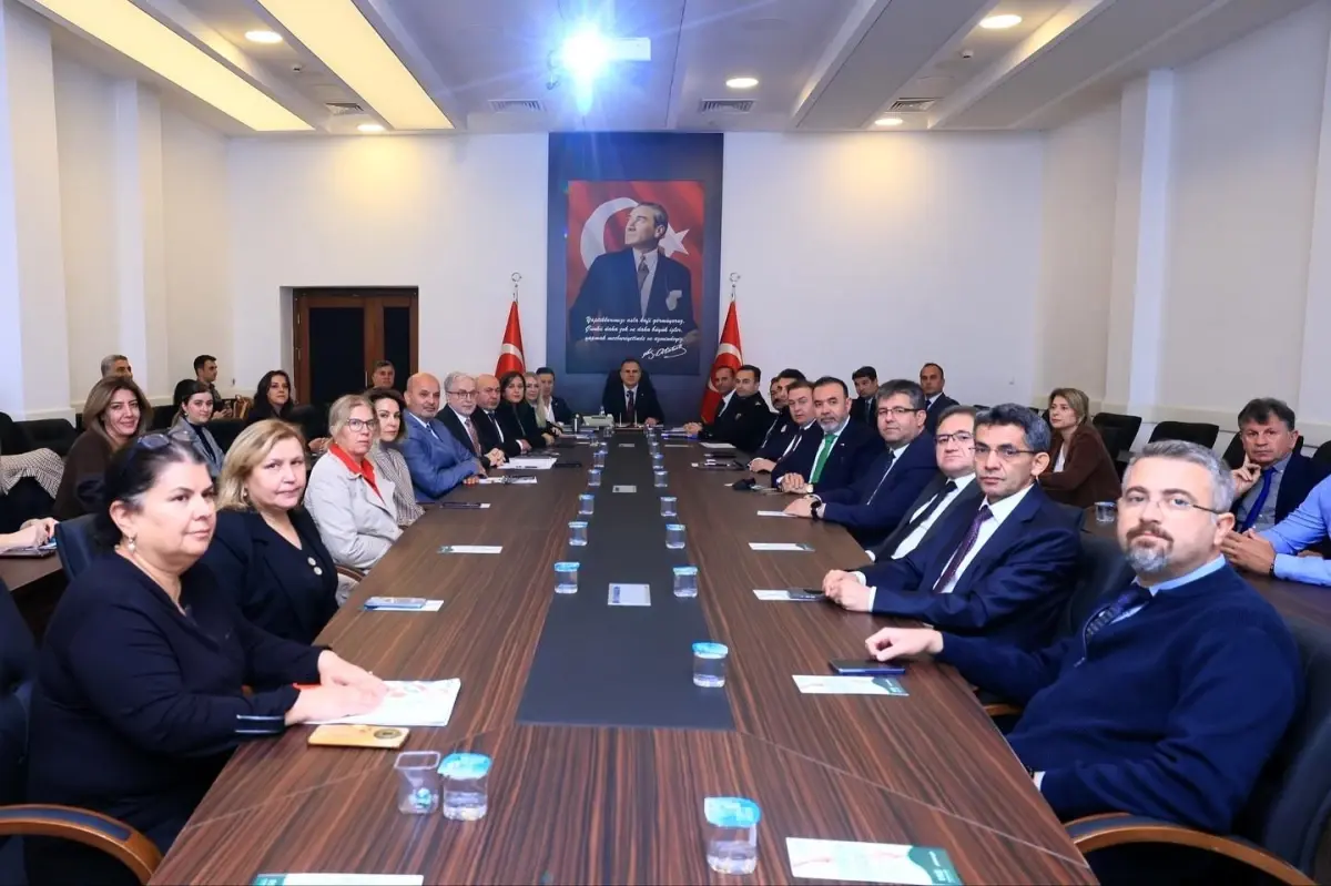 bagimlilikla mucadele toplantisi qYWbWYlA.jpg