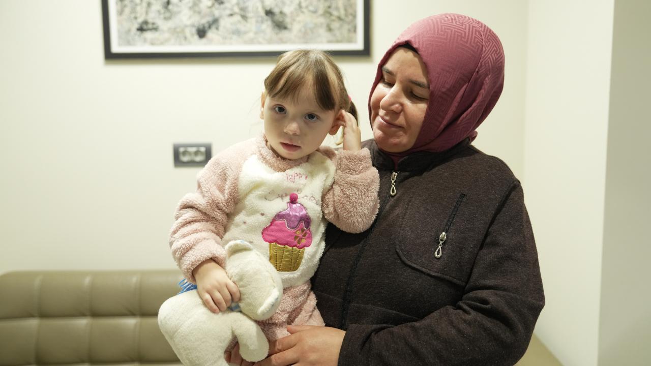 karaciger yetmezligiyle dogdu annesinin fedakarligiyla hayata tutundu blGLfT4l.jpg