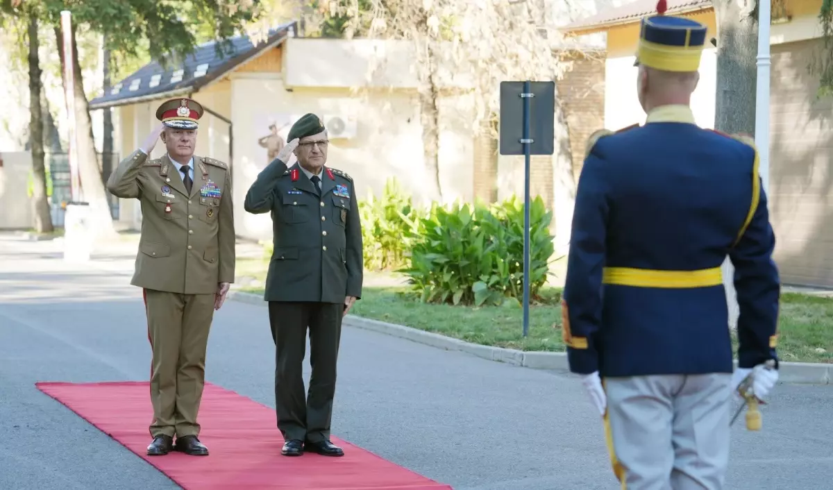 tokel romanyada askeri temaslarda bulundu eLClMlX4.jpg