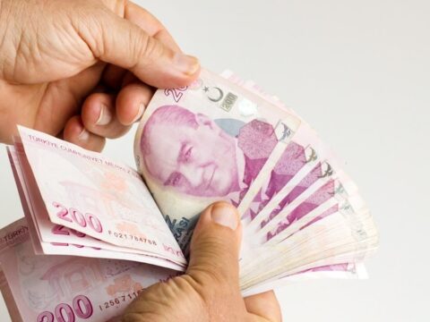 Haziran ayı doğum yardımı ödemeleri hesaplara yatırıldı
